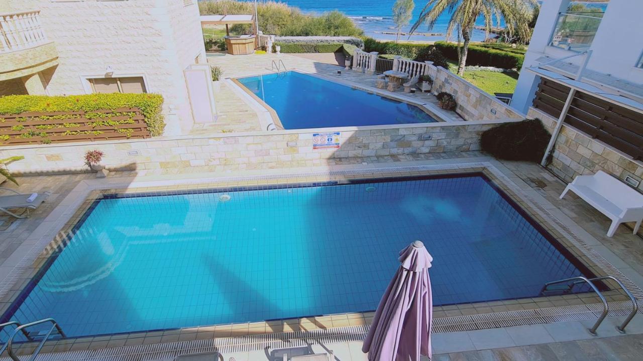 Stay Ocean View Villa Паралимни Экстерьер фото