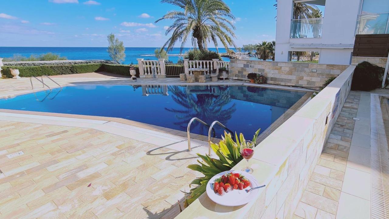 Stay Ocean View Villa Паралимни Экстерьер фото
