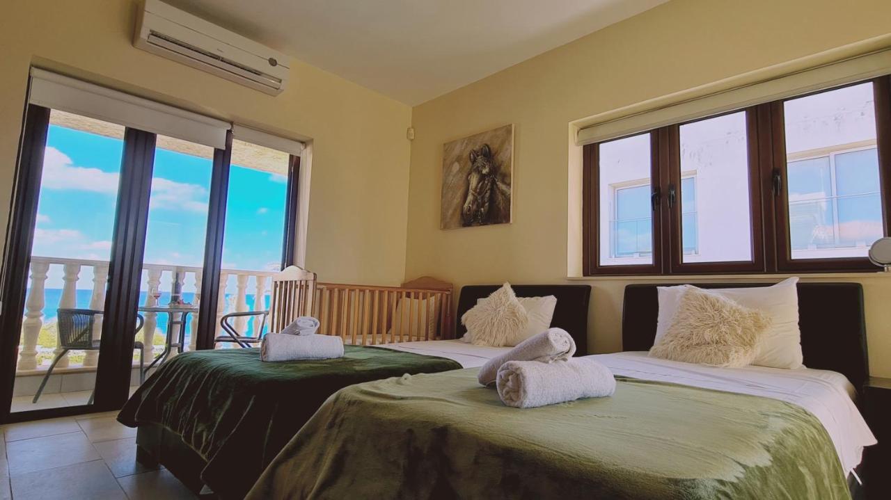 Stay Ocean View Villa Паралимни Экстерьер фото