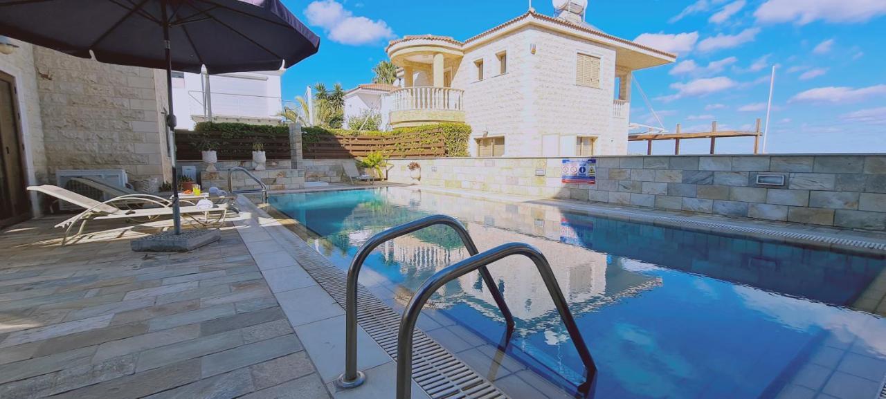 Stay Ocean View Villa Паралимни Экстерьер фото